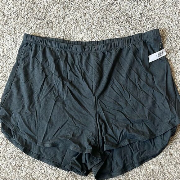 NWT women’s shorts - SUPER soft and comfortable!! - Picture 1 of 11